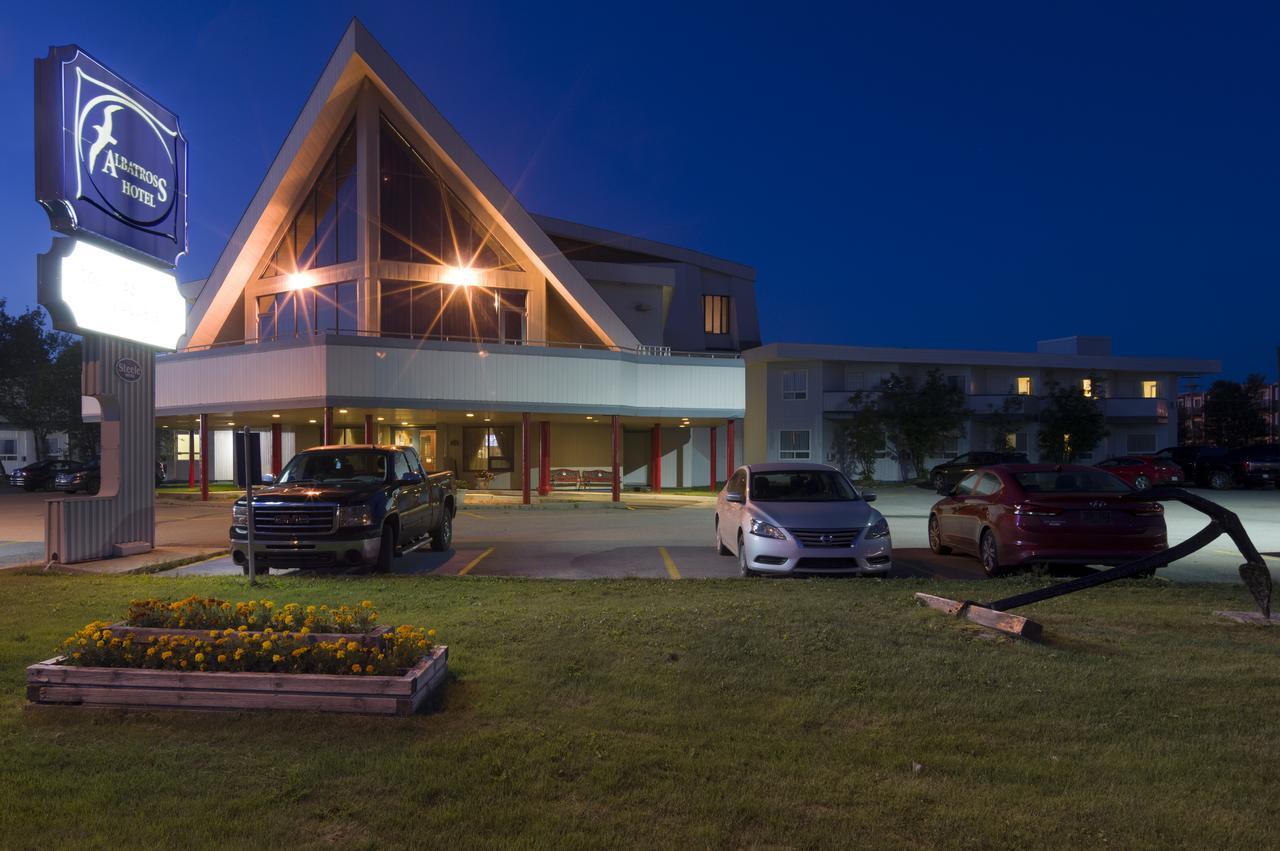 Albatross Hotel Gander Exteriér fotografie